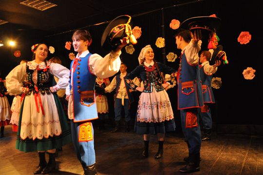 WŁODAWA. Roztańczony Dzień Kobiet w MDK