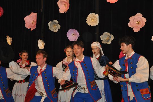 WŁODAWA. Roztańczony Dzień Kobiet w MDK