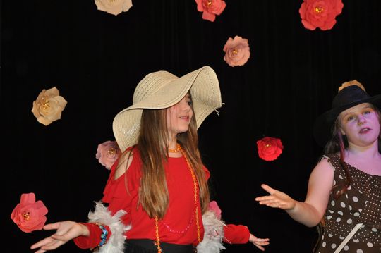 WŁODAWA. Roztańczony Dzień Kobiet w MDK