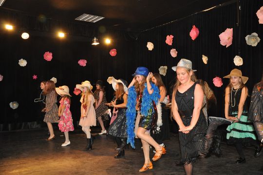 WŁODAWA. Roztańczony Dzień Kobiet w MDK