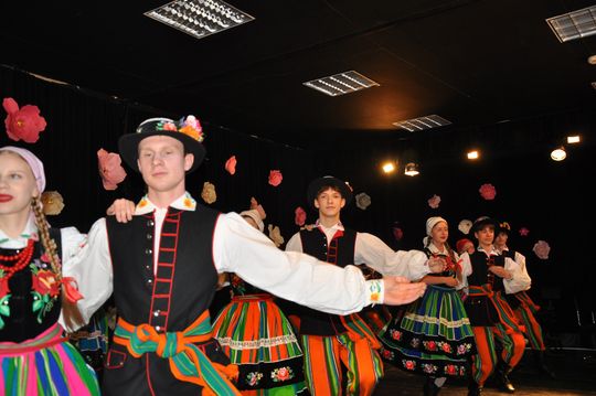 WŁODAWA. Roztańczony Dzień Kobiet w MDK