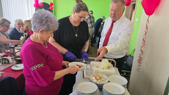 Policyjni emeryci świętowali Dzień Kobiet [GALERIA ZDJĘĆ]