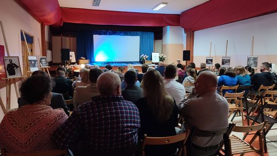 Retro obchody Dnia Kobiet w gminie Hanna