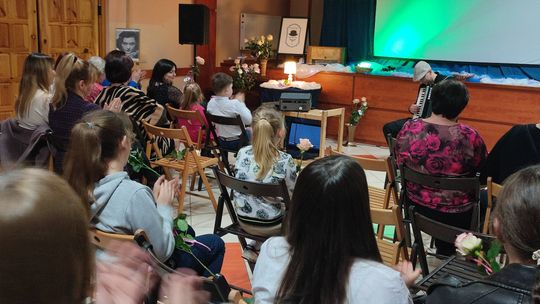 Retro obchody Dnia Kobiet w gminie Hanna