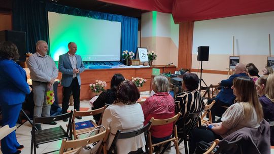 Retro obchody Dnia Kobiet w gminie Hanna