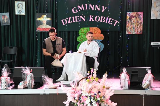 Gminny Dzień Kobiet w Kraśniczynie [GALERIA ZDJĘĆ] 
