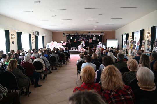 Gminny Dzień Kobiet w Kraśniczynie [GALERIA ZDJĘĆ] 
