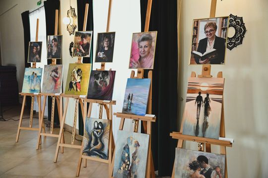 Gminny Dzień Kobiet w Kraśniczynie [GALERIA ZDJĘĆ] 