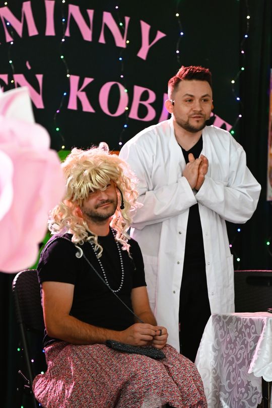 Gminny Dzień Kobiet w Kraśniczynie [GALERIA ZDJĘĆ] 