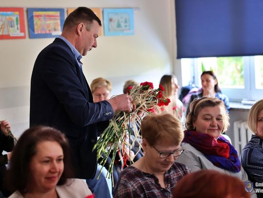 Gminny Dzień Kobiet w Wierzbicy [GALERIA ZDJĘĆ]
