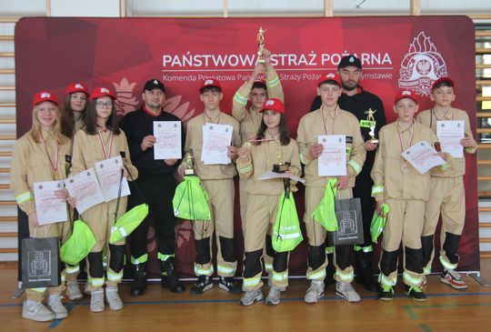 Pow. krasnostawski. Pierwsze Powiatowe Halowe Zawody MDP: 29 drużyn rywalizowało na torze przeszkód! [GALERIA ZDJĘĆ]