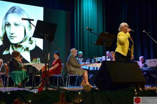 Krasnostawscy seniorzy znów zachwycili na scenie [GALERIA ZDJĘĆ] 