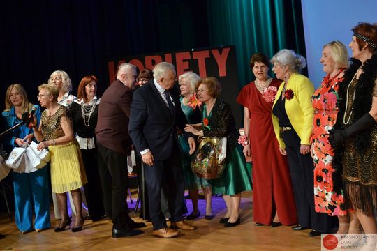 Krasnostawscy seniorzy znów zachwycili na scenie [GALERIA ZDJĘĆ] 