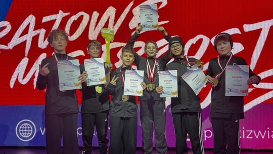 LKS Breaking DotSport podium w Łochowie [GALERIA ZDJĘĆ]