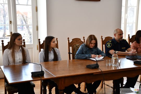 Młodzieżowa Rada Miasta o hejcie w sieci i opiece nad zwierzętami [GALERIA ZDJĘĆ] 
