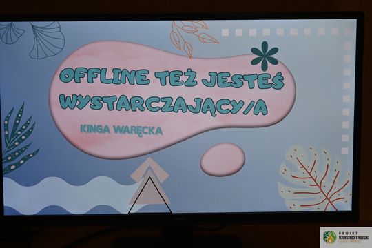 Pow. krasnostawski. Młodzież mówi o presji internetu. Spotkanie z laureatką Olimpiady Zdrowia PCK [GALERIA ZDJĘĆ]