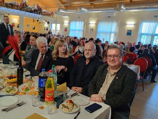 Gm. Izbica. Medale dla mieszkanek aktywnie wspierających gminę [GALERIA ZDJĘĆ]