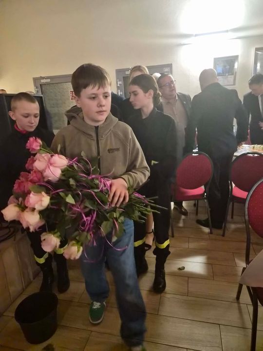 Gm. Izbica. Medale dla mieszkanek aktywnie wspierających gminę [GALERIA ZDJĘĆ]