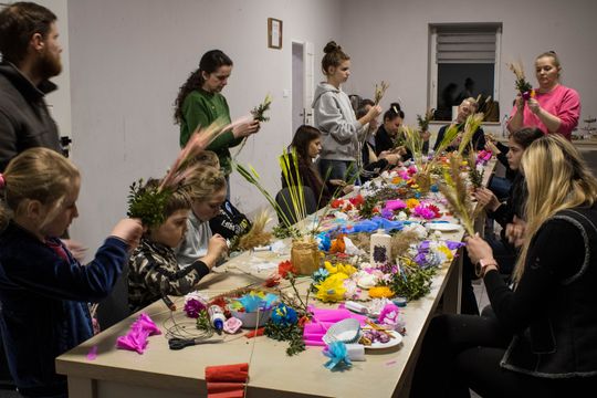 Krasnystaw. Świąteczna współpraca i pomoc w jednym – warsztaty wielkanocne z myślą o zwierzętach [GALERIA ZDJĘĆ]