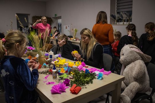 Krasnystaw. Świąteczna współpraca i pomoc w jednym – warsztaty wielkanocne z myślą o zwierzętach [GALERIA ZDJĘĆ]