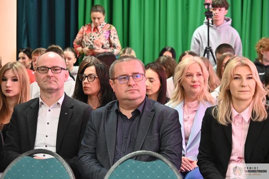 Krasnystaw. „Gotowanie z VIP-ami”. Kulinarna rywalizacja [GALERIA ZDJĘĆ]