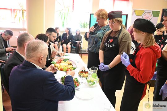 Krasnystaw. „Gotowanie z VIP-ami”. Kulinarna rywalizacja [GALERIA ZDJĘĆ]