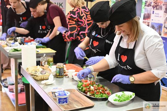 Krasnystaw. „Gotowanie z VIP-ami”. Kulinarna rywalizacja [GALERIA ZDJĘĆ]