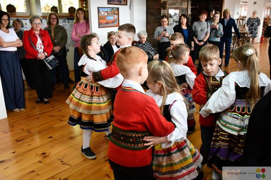 Sztuka ludowa w Krasnymstawie. „Kraski i pająki” w muzeum [GALERIA ZDJĘĆ] 