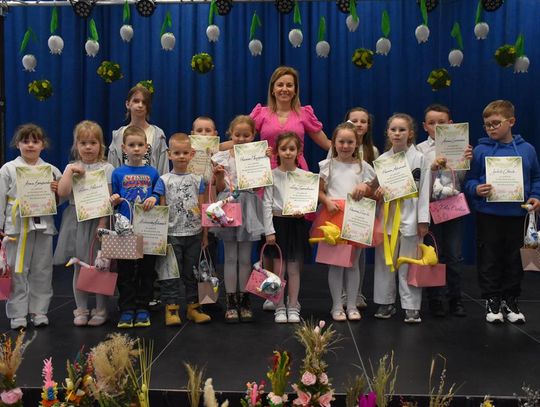 Kiermasz Wielkanocny w Fajsławicach przyciągnął tłumy [GALERIA ZDJĘĆ]