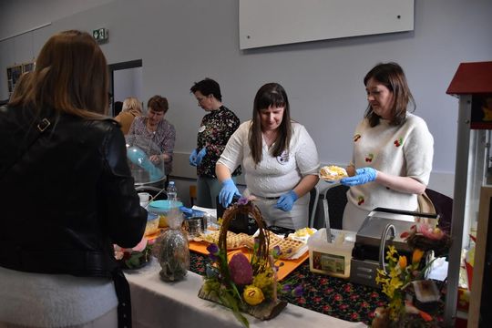 Kiermasz Wielkanocny w Fajsławicach przyciągnął tłumy [GALERIA ZDJĘĆ] 