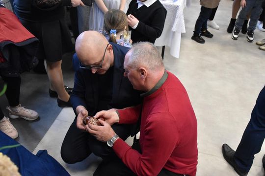 Kiermasz Wielkanocny w Fajsławicach przyciągnął tłumy [GALERIA ZDJĘĆ] 