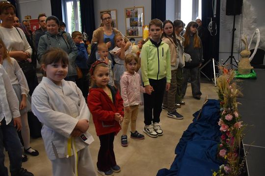 Kiermasz Wielkanocny w Fajsławicach przyciągnął tłumy [GALERIA ZDJĘĆ] 