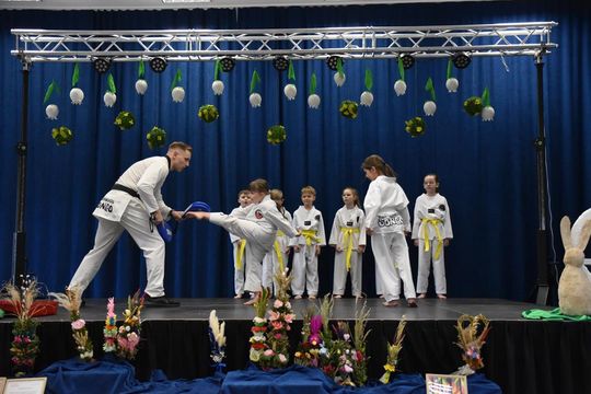 Kiermasz Wielkanocny w Fajsławicach przyciągnął tłumy [GALERIA ZDJĘĆ] 