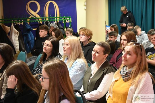 Pow.krasnostawski. Zobacz więcej niż ekran. Uczniowie sprawdzili wiedzę o zdrowiu psychicznym [GALERIA ZDJĘĆ] 