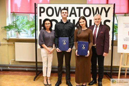 Pow.krasnostawski. Zobacz więcej niż ekran. Uczniowie sprawdzili wiedzę o zdrowiu psychicznym [GALERIA ZDJĘĆ] 