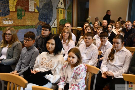 Krasnystaw nagradza sportową młodzież. Rekordowa liczba stypendiów [GALERIA ZDJĘĆ] 