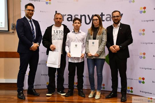 Krasnystaw nagradza sportową młodzież. Rekordowa liczba stypendiów [GALERIA ZDJĘĆ] 