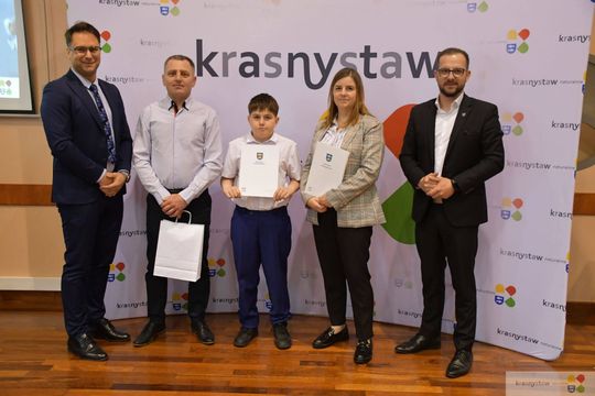 Krasnystaw nagradza sportową młodzież. Rekordowa liczba stypendiów [GALERIA ZDJĘĆ] 