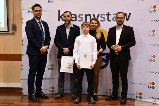 Krasnystaw nagradza sportową młodzież. Rekordowa liczba stypendiów [GALERIA ZDJĘĆ] 
