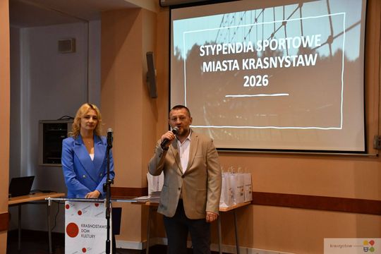 Krasnystaw nagradza sportową młodzież. Rekordowa liczba stypendiów [GALERIA ZDJĘĆ] 