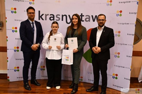 Krasnystaw nagradza sportową młodzież. Rekordowa liczba stypendiów [GALERIA ZDJĘĆ] 