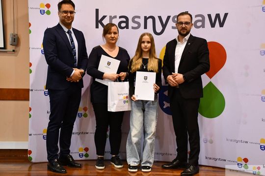 Krasnystaw nagradza sportową młodzież. Rekordowa liczba stypendiów [GALERIA ZDJĘĆ] 