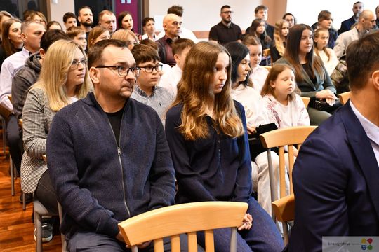 Krasnystaw nagradza sportową młodzież. Rekordowa liczba stypendiów [GALERIA ZDJĘĆ] 