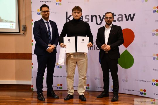 Krasnystaw nagradza sportową młodzież. Rekordowa liczba stypendiów [GALERIA ZDJĘĆ] 