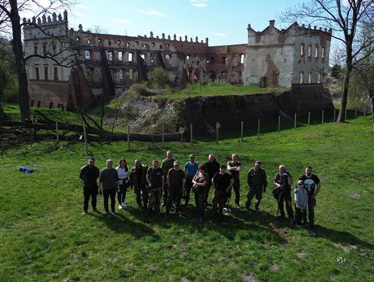 Pierwszy etap badań archeologicznych na zamku w Krupem rozpoczęty, ale to dopiero początek dłuższej drogi... [GALERIA ZDJĘĆ]