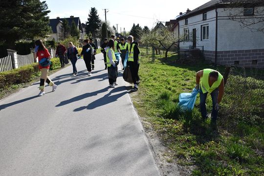 Gm. Fajsławice. „Z czystej Woli” – gdy wieś sprząta razem, zmienia się coś więcej niż krajobraz [GALERIA ZDJĘĆ] 