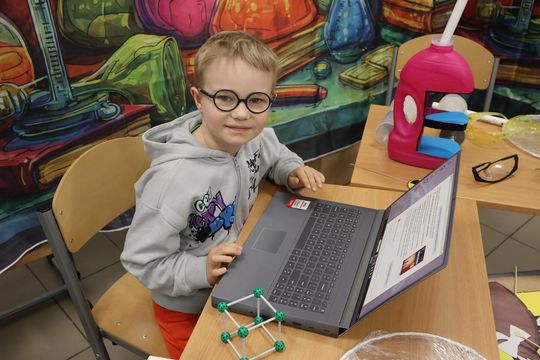 Gm. Sawin. Piknik pod hasłem „Dzień Naukowca w Bukowie Wielkiej – Barwy Nauki” za nami [GALERIA ZDJĘĆ]