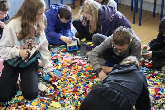 Gm. Sawin. Piknik pod hasłem „Dzień Naukowca w Bukowie Wielkiej – Barwy Nauki” za nami [GALERIA ZDJĘĆ]