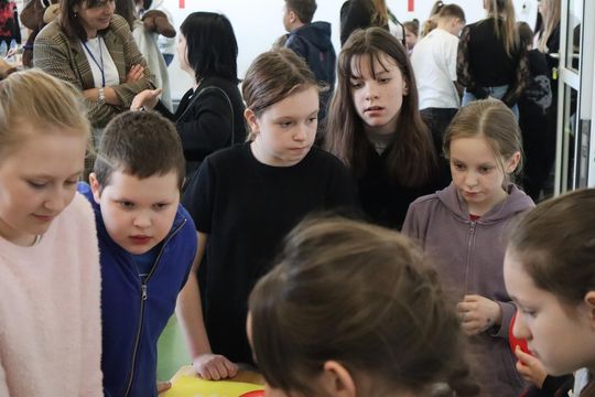 Gm. Sawin. Piknik pod hasłem „Dzień Naukowca w Bukowie Wielkiej – Barwy Nauki” za nami [GALERIA ZDJĘĆ]