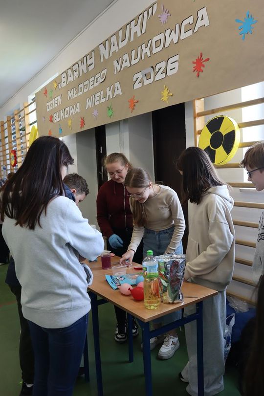 Gm. Sawin. Piknik pod hasłem „Dzień Naukowca w Bukowie Wielkiej – Barwy Nauki” za nami [GALERIA ZDJĘĆ]